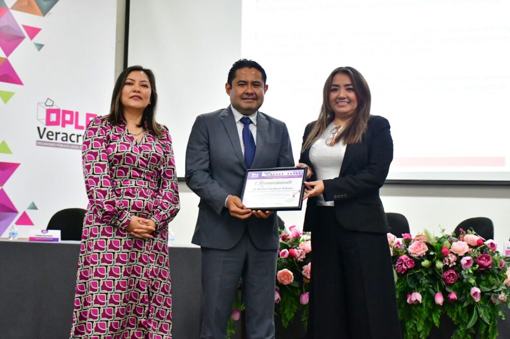 OPLE Veracruz fortalece el Proceso Electoral con firma de Convenio con ...