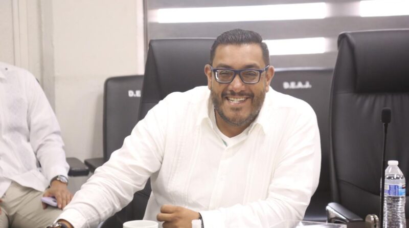 Representante de Morena-Veracruz ante el OPLE desmiente supuesta renuncia de candidata de Morena en Chicontepec