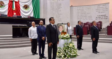 Realizan en el Congreso de Veracruz acto póstumo en memoria del exgobernador Fidel Herrera Realizan en el Congreso de Veracruz acto póstumo en memoria del exgobernador Fidel Herrera