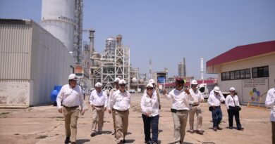 Rocío Nahle_Víctor Rodríguez Padilla: Pemex y Veracruz, aliados estratégicos para el desarrollo y bienestar compartido Rocío Nahle_Víctor Rodríguez Padilla: Pemex y Veracruz, aliados estratégicos para el desarrollo y bienestar compartido