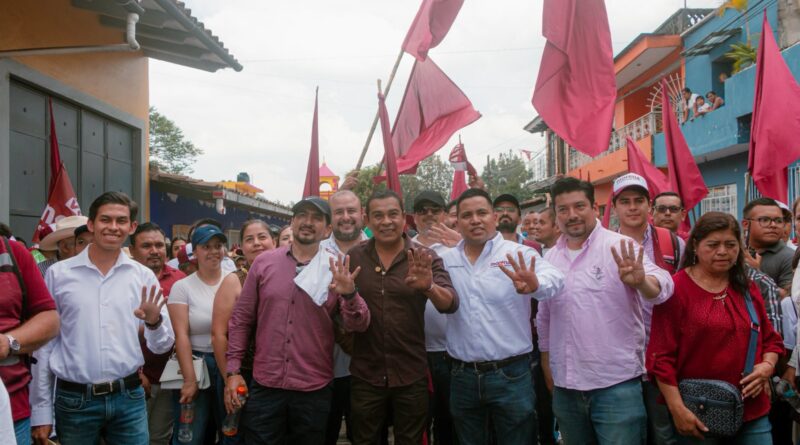 Funcionarios del Tecnológico de Xalapa realizan labores de proselitismo electoral respaldados por la SEV