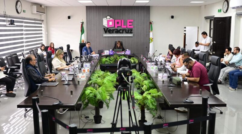 Secretaría Ejecutiva presenta informes al Consejo General del OPLE Veracruz