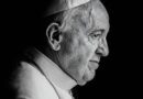 El hábito nocturno del Papa Francisco