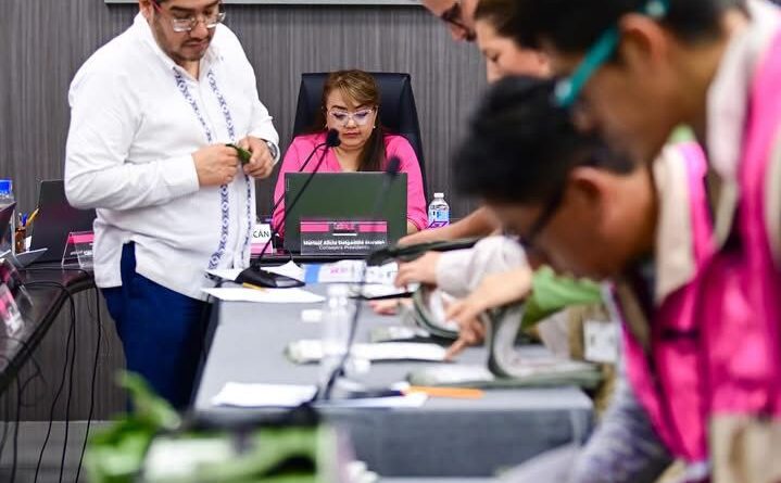 Consejo General del OPLE Veracruz realiza sesión de cómputos municipales de Mecatlán, Hidalgotitlán, Tuxtilla y Texhuacán