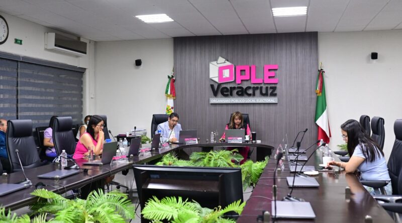 OPLE Veracruz transparenta el proceso de escrutinio y cómputo para la elección de personas juzgadoras
