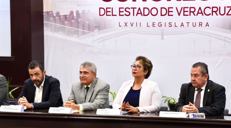 Capacitan Congreso de Veracruz y ASF a ayuntamientos en fiscalización