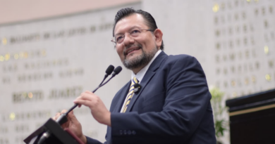Sancionarían penalmente la violencia contra adultos mayores 