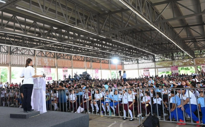 Gracias al magisterio, educación pública supera a la privada: Sheinbaum
