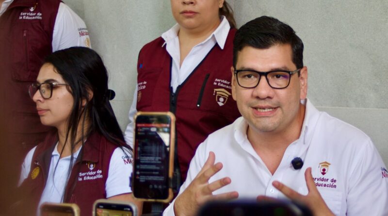 Inician asambleas informativas para el registro a las Becas Bienestar de Educación Media Superior y Superior