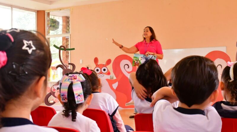 OPLE Veracruz acerca la educación cívica a la niñez de forma lúdica