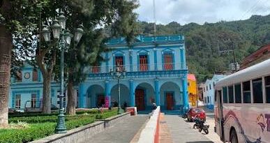 Denuncia síndica municipal de Tlacolulan ser víctima de violencia política en razón de género por parte del alcalde