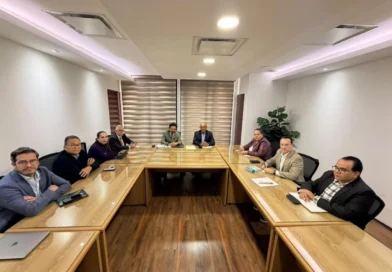 Instalan mesa en el IMSS para mejorar alza salarial ‘en el marco de lo posible’